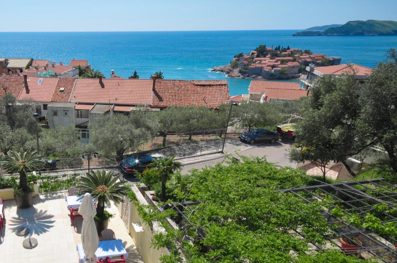 Apartments Balic Sveti Stefan Exterior photo